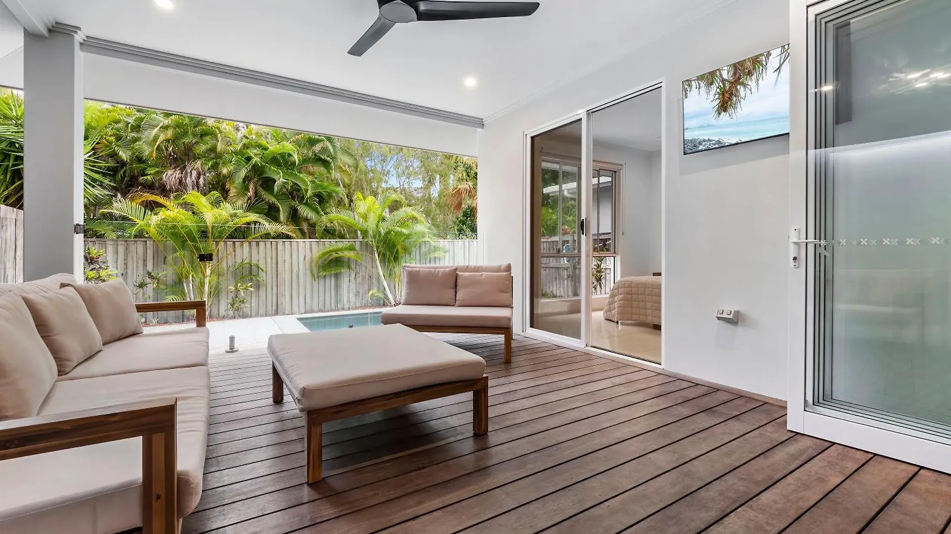 Holiday home Waves Ocean Edge Villa Palm Cove