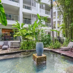 Resort The Club Premium Private, Palm Cove